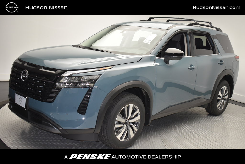 Thumbnail: 2026 Nissan Pathfinder - 1