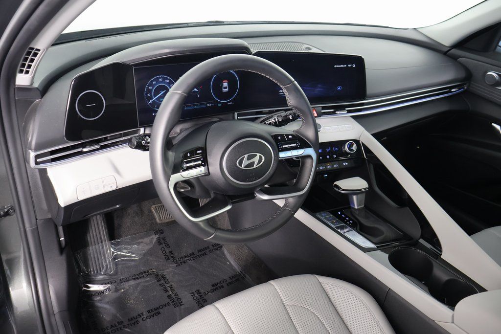 Thumbnail: 2024 Hyundai Elantra - 7