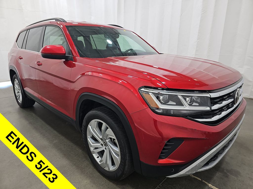 Red Metallic 2022 Volkswagen Atlas V6 SE FWD with Technology SUV / Crossover Front-Wheel Drive 8-Speed Automatic