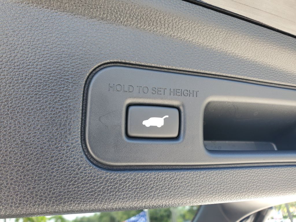 2025 Acura MDX