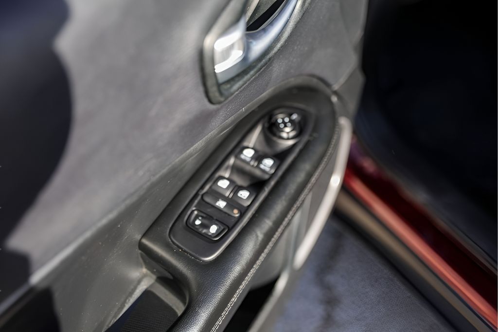 Used Car 2021 Jeep Compass  Altitude For Sale Under $20,000 In Austin, Texas