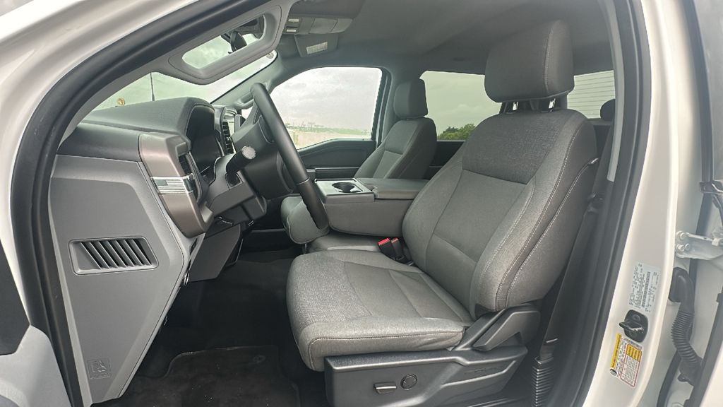2025 Ford F-150 XLT - 3