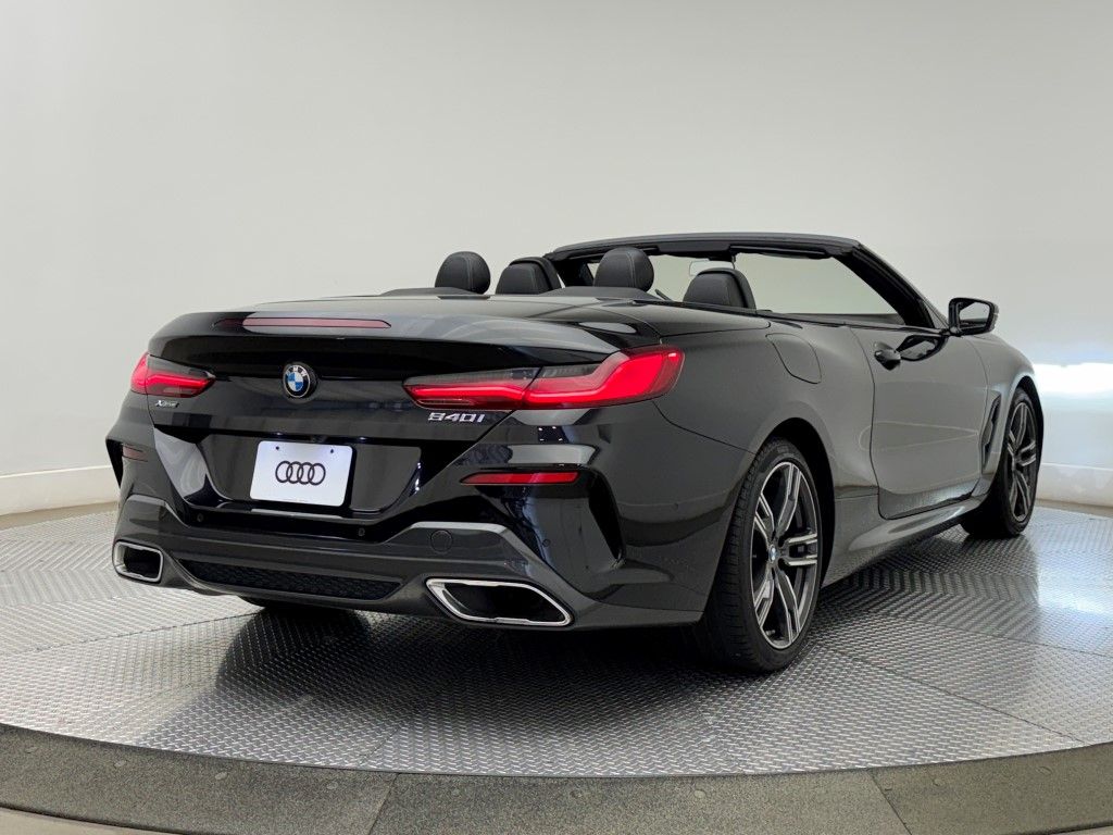 Thumbnail: 2023 BMW 8 Series - 15