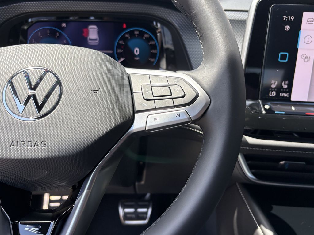 New 2026 Pure Gray Volkswagen 2.0T SEL Premium R-Line image 17