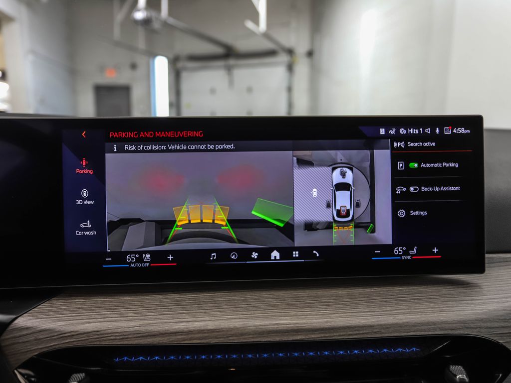 Thumbnail: 2025 BMW i4 - 19