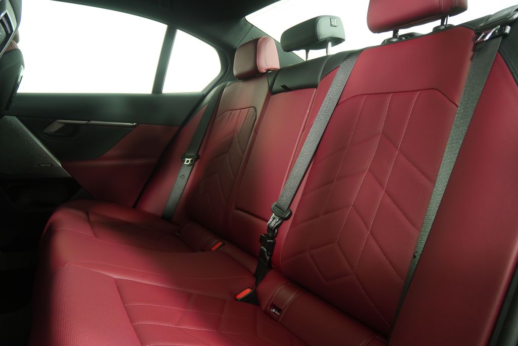 Thumbnail: 2025 BMW 5 Series - 16