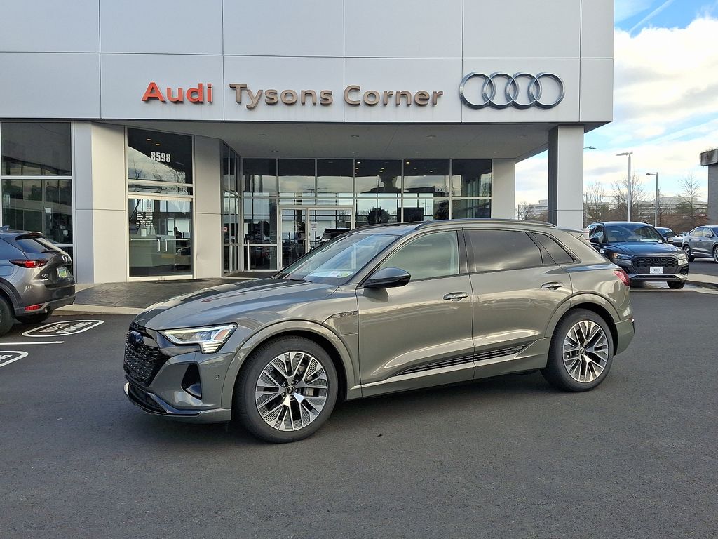 2024 Audi Q8 e-tron  -
                Vienna, VA