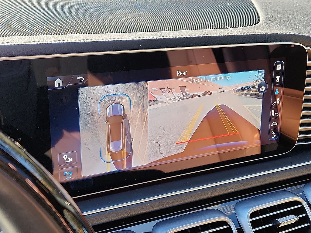 Thumbnail: 2024 Mercedes-Benz GLS - 22