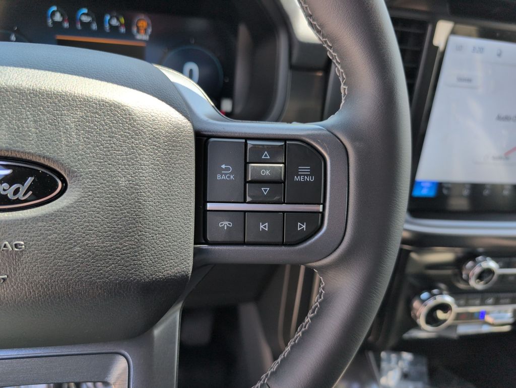 New 2026 Gray Ford Lariat image 32