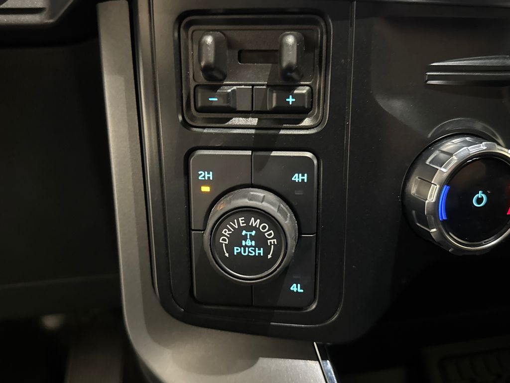 Certified Used 2025 Blue Ford XLT image 29