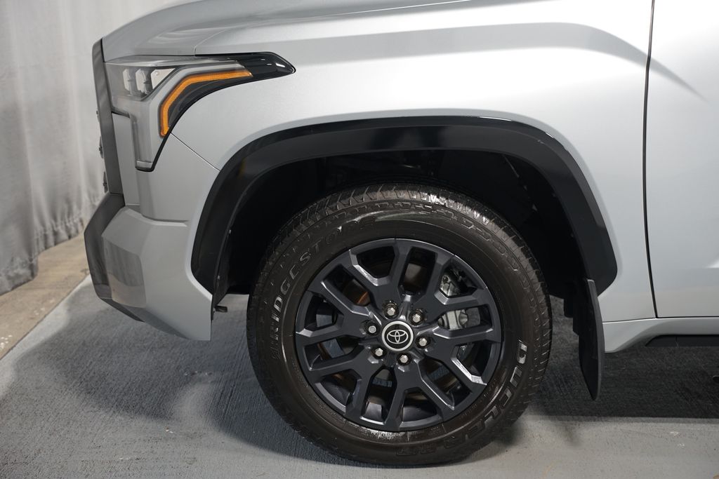 Thumbnail: 2023 Toyota Tundra - 5