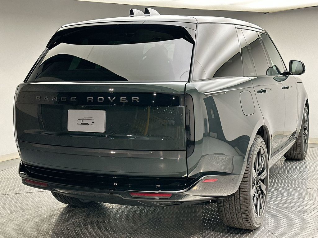 Thumbnail: 2026 Land Rover Range Rover - 3