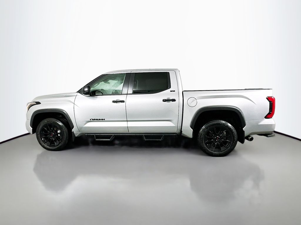 Thumbnail: 2024 Toyota Tundra - 8