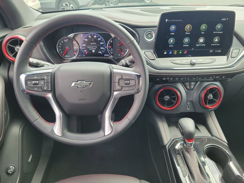 View vehicle photo 4