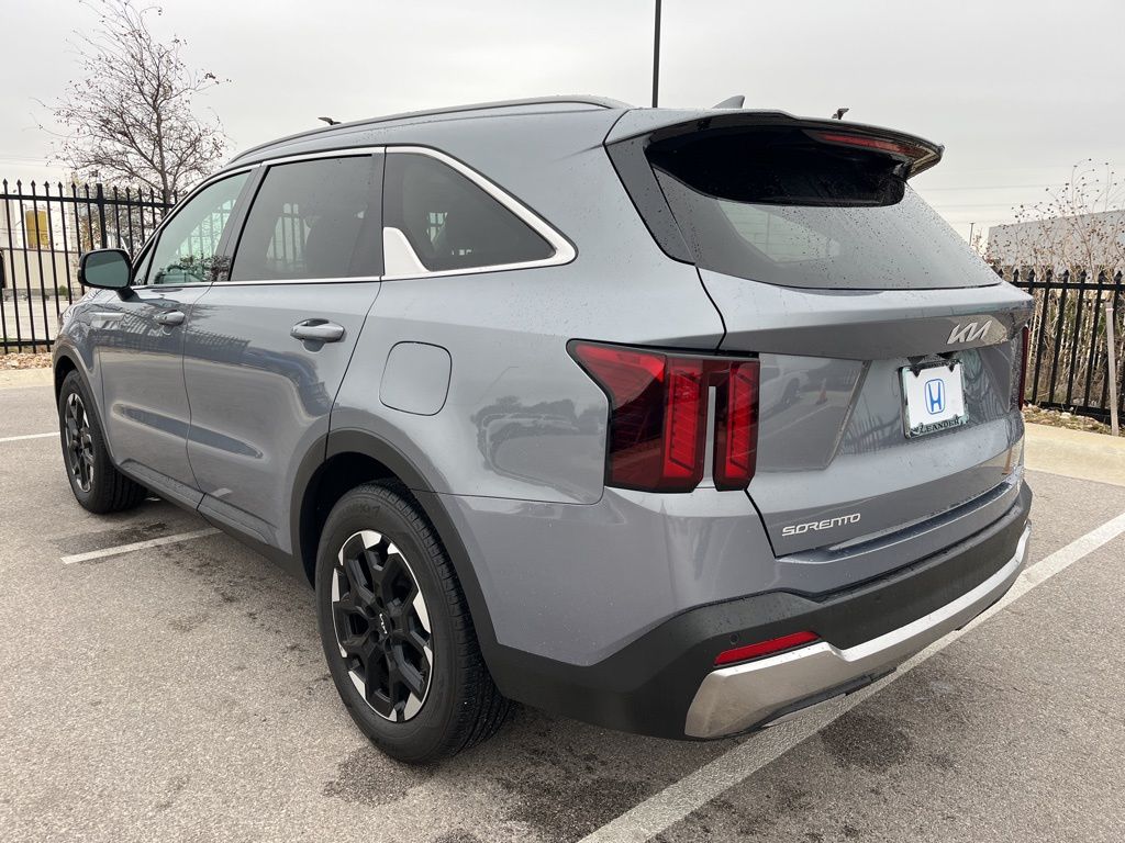 Thumbnail: 2024 Kia Sorento - 6