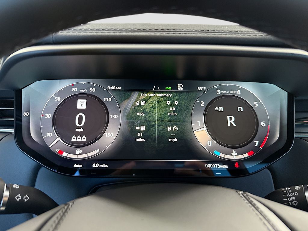 Thumbnail: 2026 Land Rover Range Rover Sport - 31
