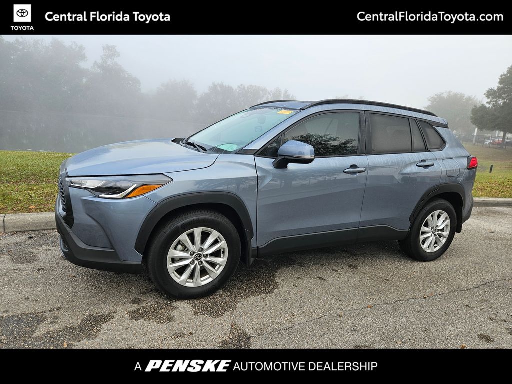 2024 Toyota Corolla Cross LE -
                Orlando, FL