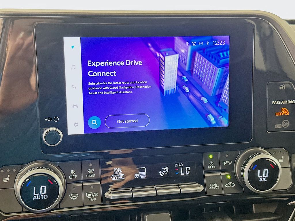 Thumbnail: 2026 Toyota Highlander - 13