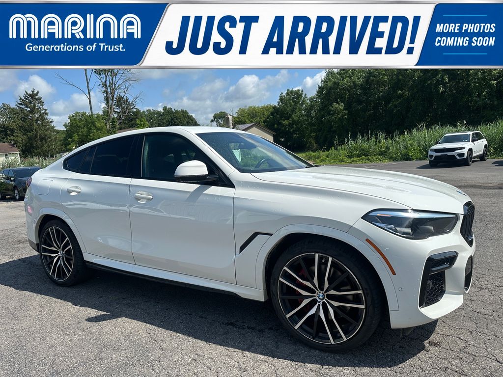 Alpine White 2022 BMW X6 SUV / Crossover All-Wheel Drive 8-Speed Automatic