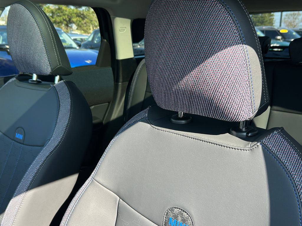 Thumbnail: 2025 MINI Cooper Countryman - 14