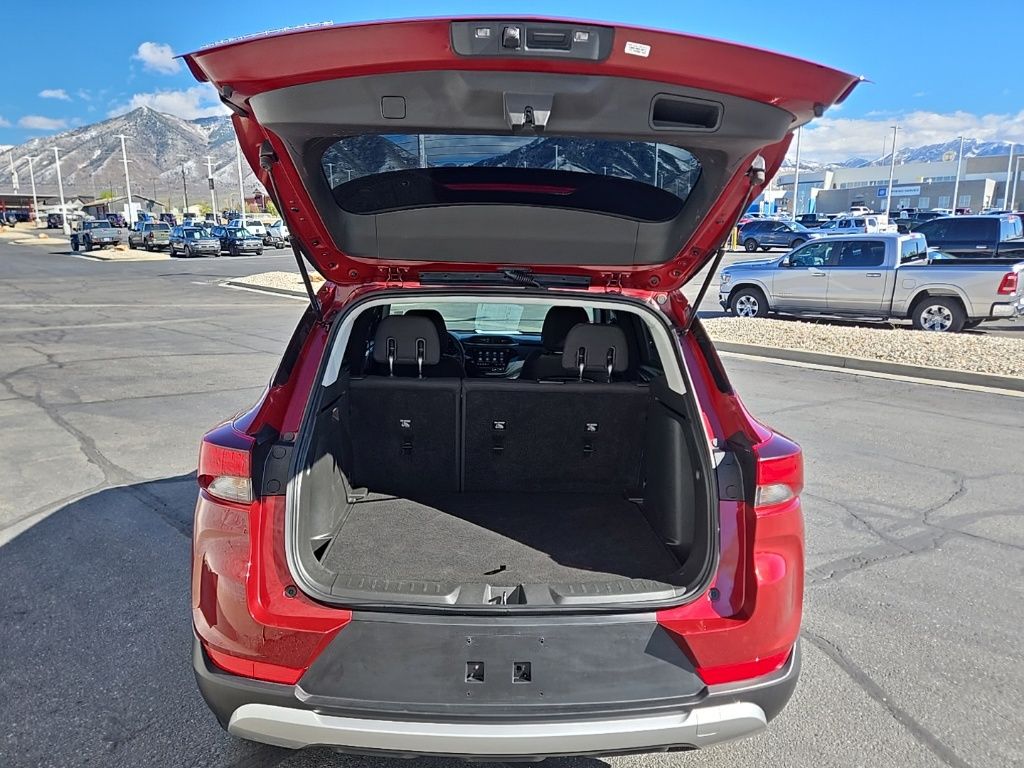 Used 2023 Red Chevrolet LT image 44