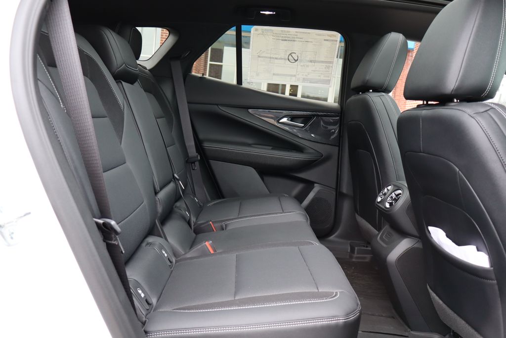 2025 Chevrolet Blazer EV LT photo