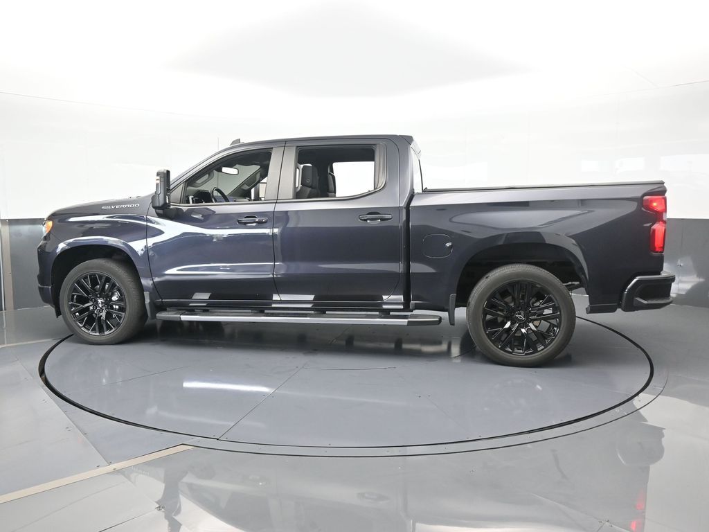 Used 2022 Chevrolet Silverado 1500 RST with VIN 3GCPADET2NG664017 for sale in Miami, FL