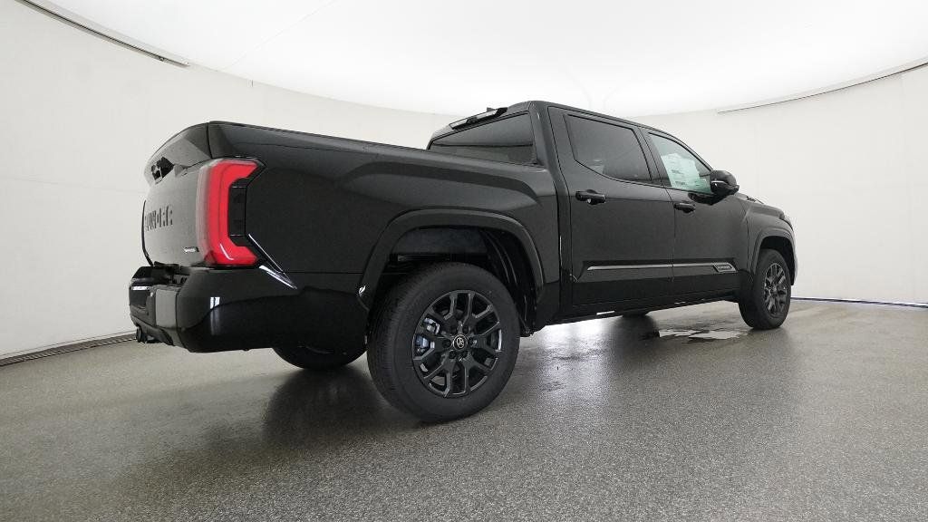 Thumbnail: 2025 Toyota Tundra - 25