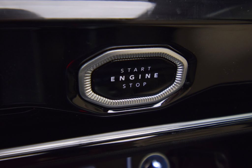 new 2026 Jeep Grand Cherokee L car, priced at $53,827