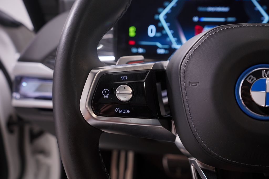 2024 BMW i7 eDrive50 20