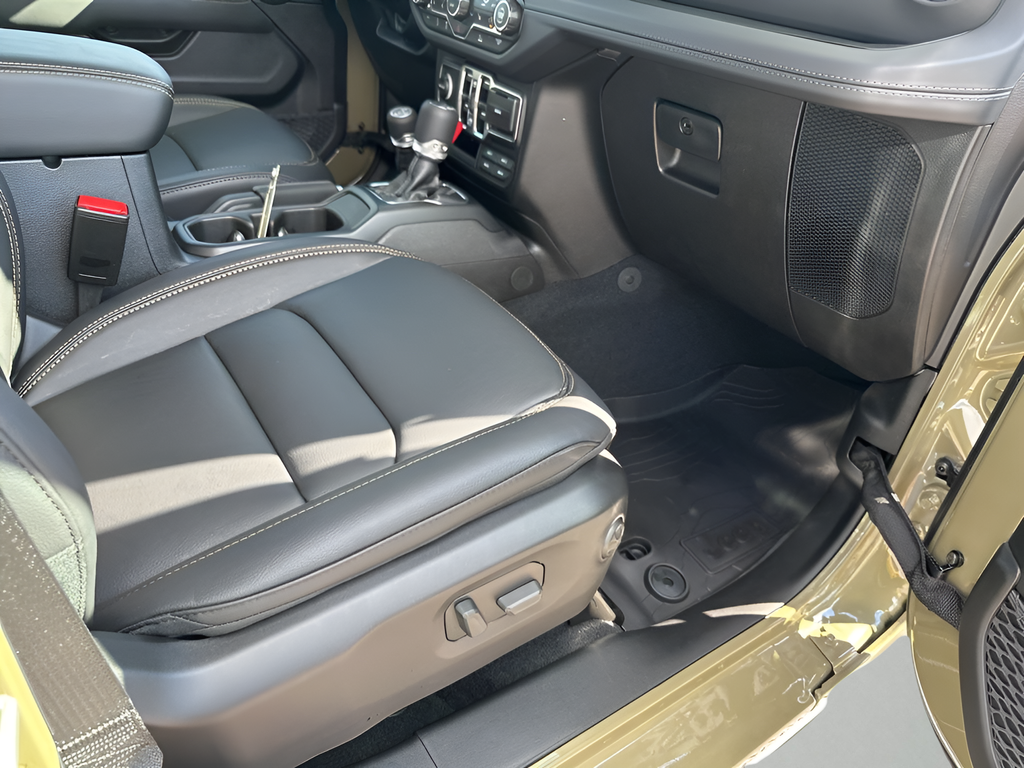 New Car 2025 Jeep Gladiator  For Sale Under $50,000 In Austin, Texas