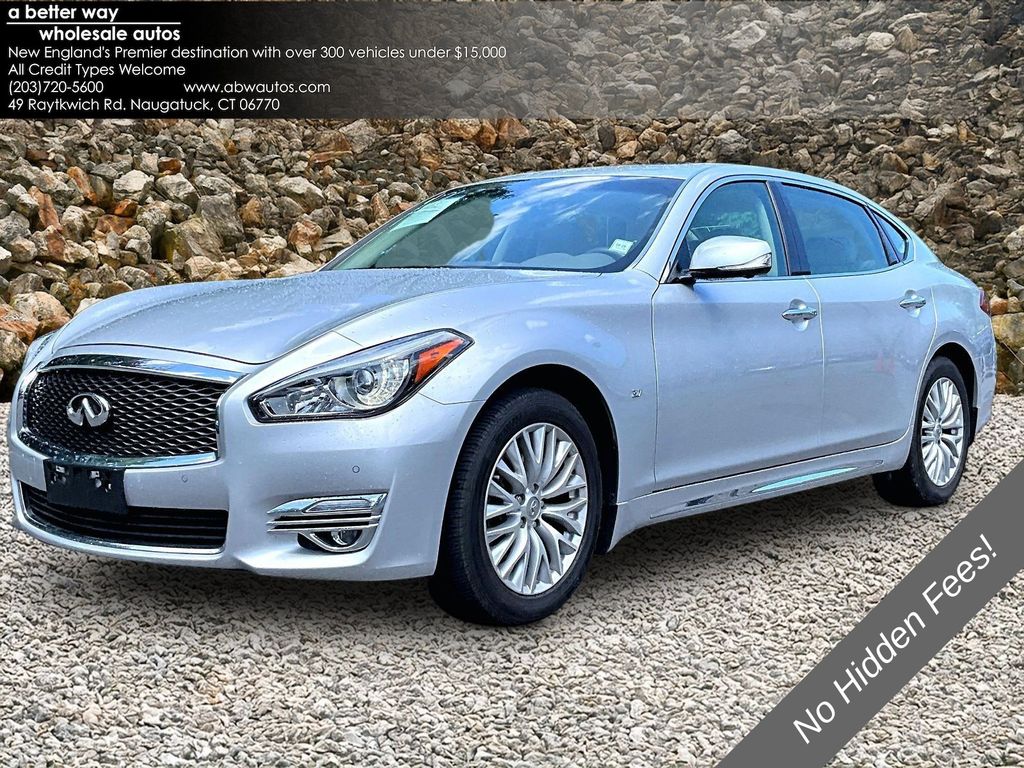  2015 INFINITI Q70L 3.7 RWD   