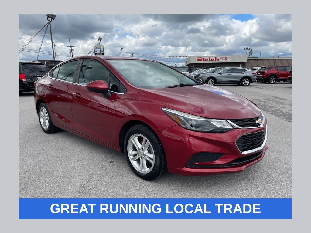 2017 Chevrolet Cruze LT Sedan FWD