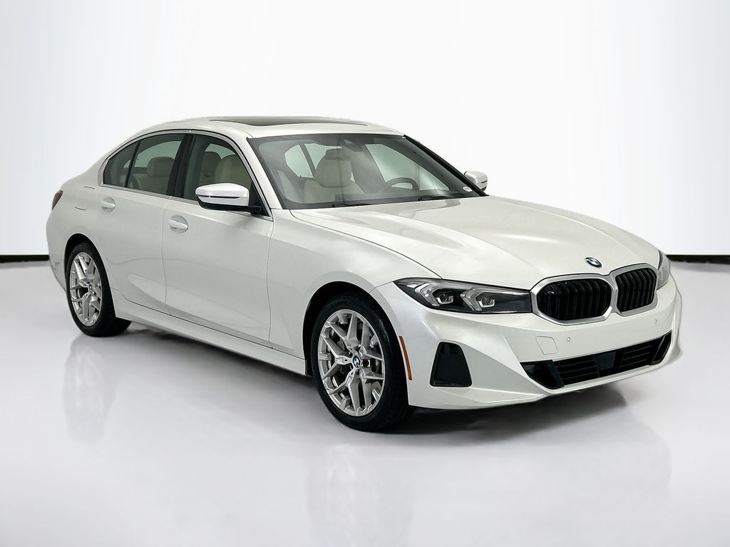 Thumbnail: 2025 BMW 3 Series - 3