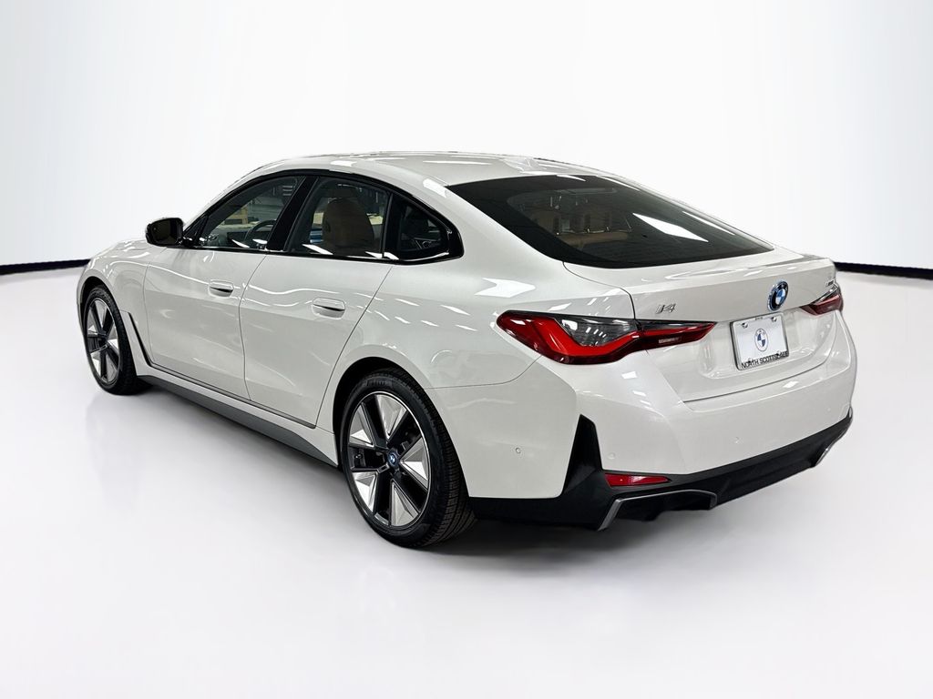 Thumbnail: 2023 BMW i4 - 7