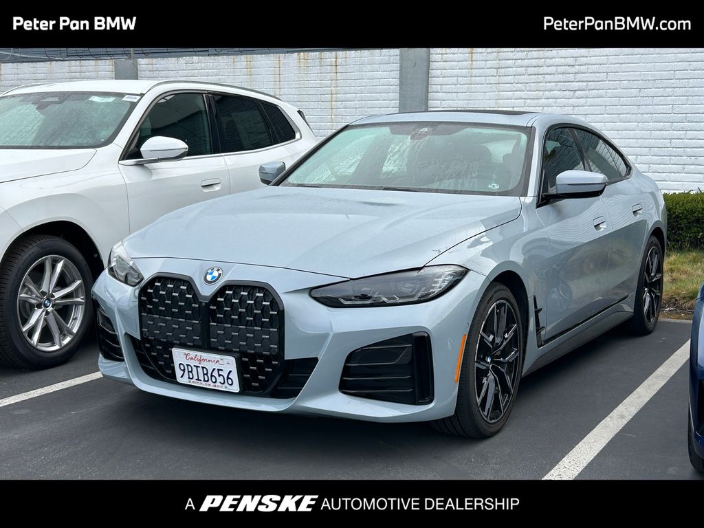 2022 BMW 4 Series 430i Hero Image