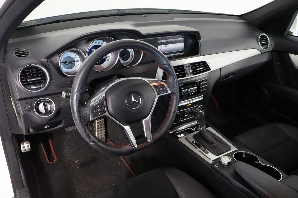 Thumbnail: 2013 Mercedes-Benz C-Class - 5