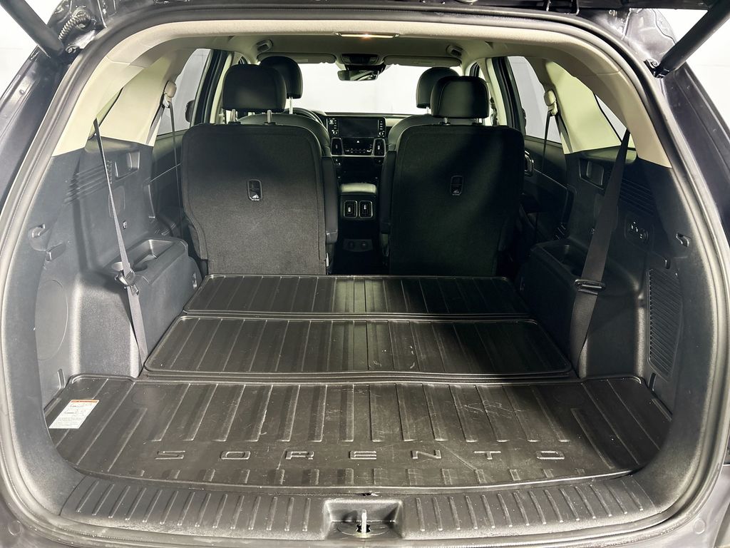 2023 Kia Sorento Hybrid EX