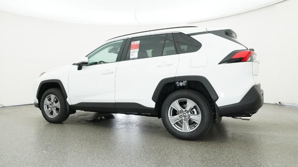 Thumbnail: 2025 Toyota RAV4 - 18