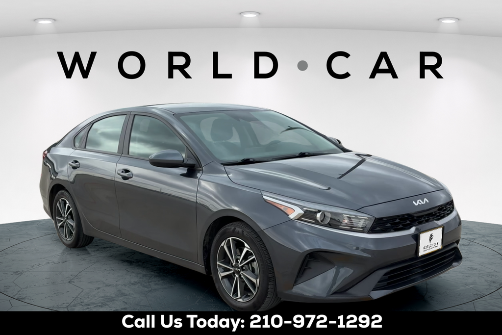 2023 Kia Forte LXS FWD