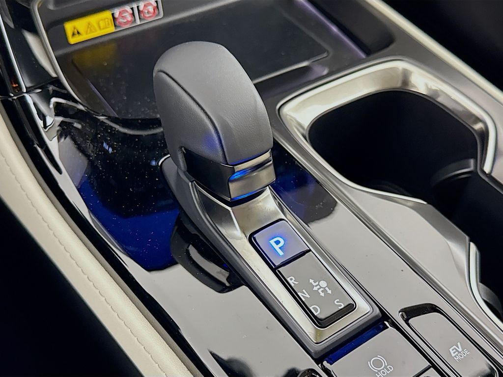 2025 Lexus NX Hybrid 350h Luxury 15