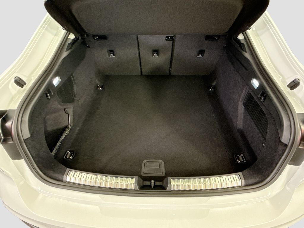 Thumbnail: 2025 Audi A5 - 27