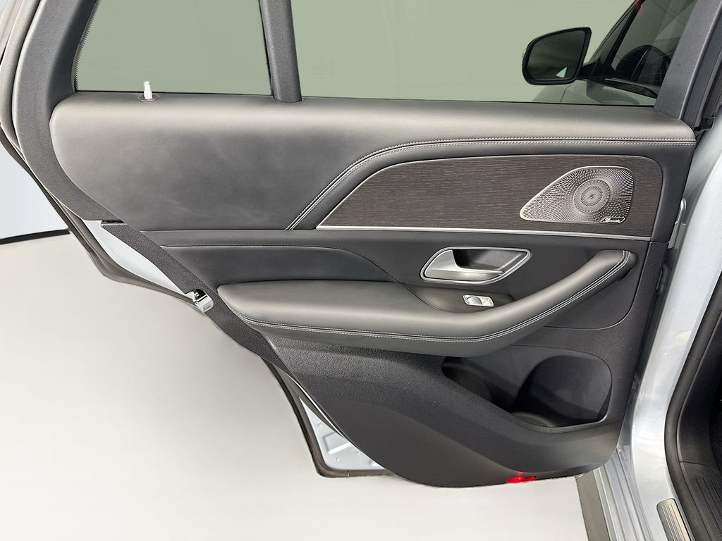 Thumbnail: 2023 Mercedes-Benz GLE - 27