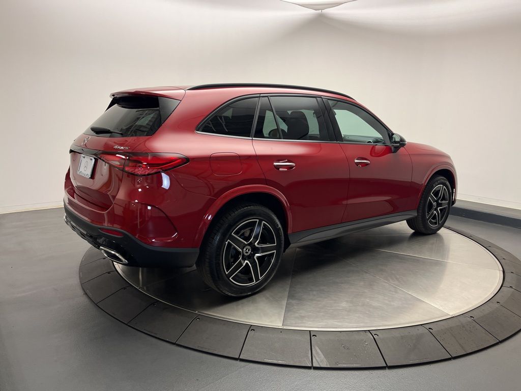 Thumbnail: 2026 Mercedes-Benz GLC - 7