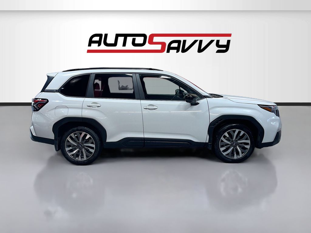 Used 2025 Crystal White Pearl Subaru Touring image 8