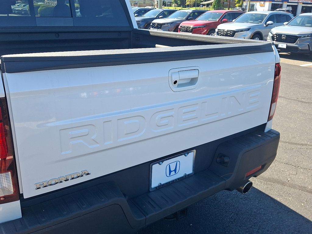 Thumbnail: 2024 Honda Ridgeline - 32