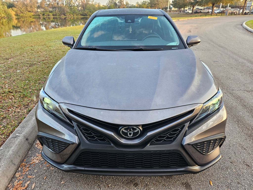 2023 Toyota Camry SE 8