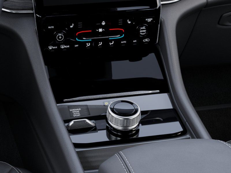 New 2025 White Jeep Limited image 24