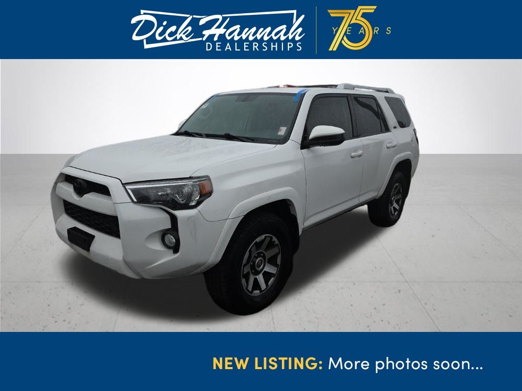2018 Toyota 4Runner SR5 4WD