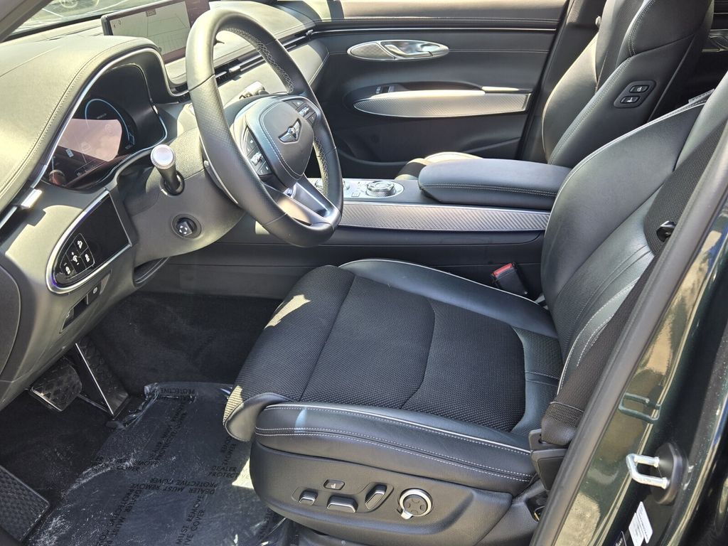 2023 Genesis GV70 - $36,999